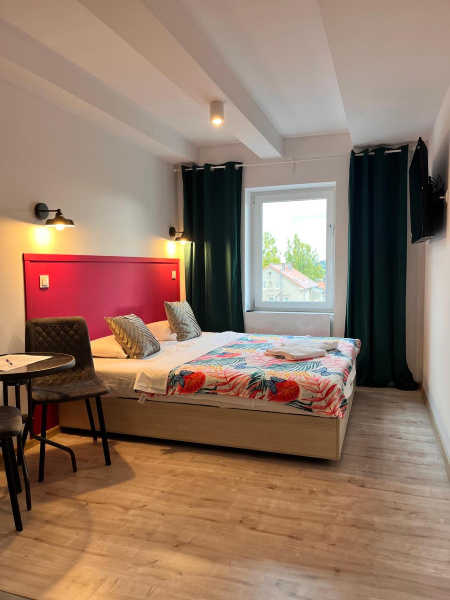 3 Budget Stay Apartments Zgorzelec Exterior photo