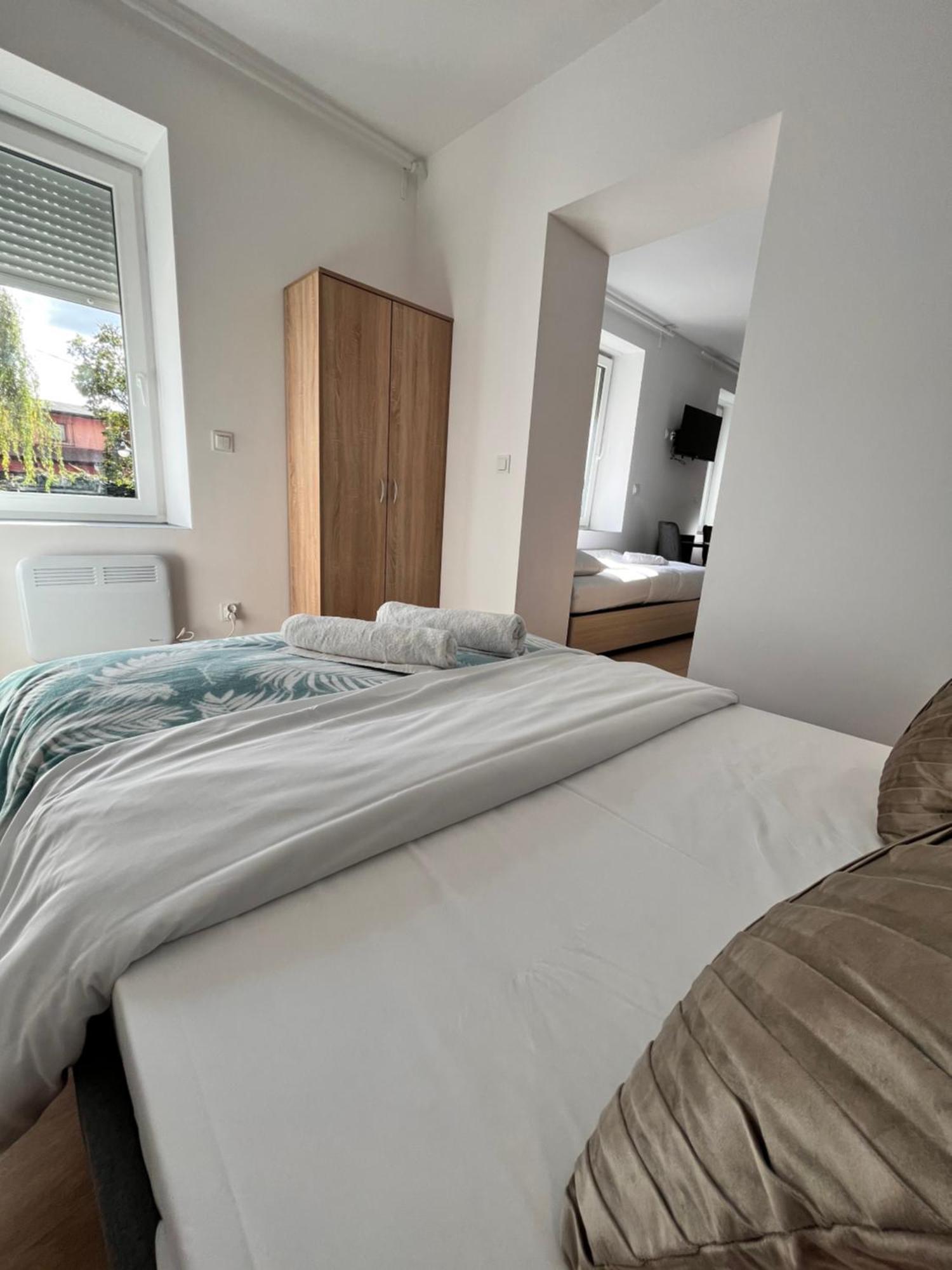 3 Budget Stay Apartments Zgorzelec Exterior photo