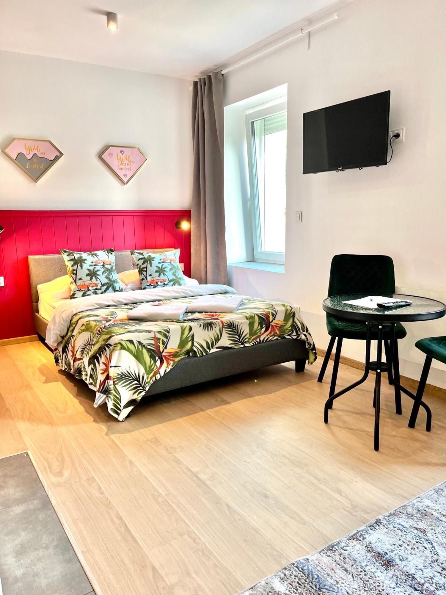 3 Budget Stay Apartments Zgorzelec Exterior photo