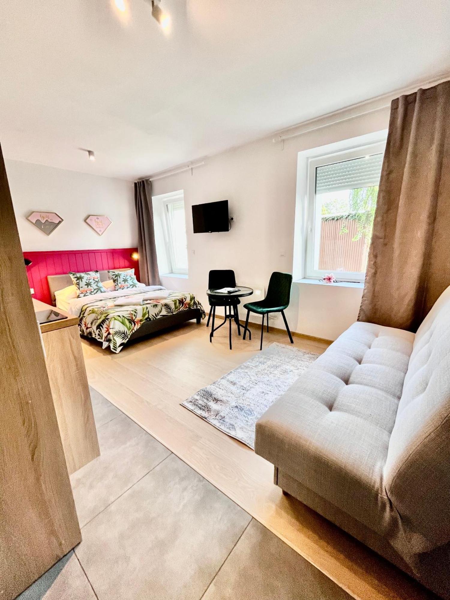 3 Budget Stay Apartments Zgorzelec Exterior photo
