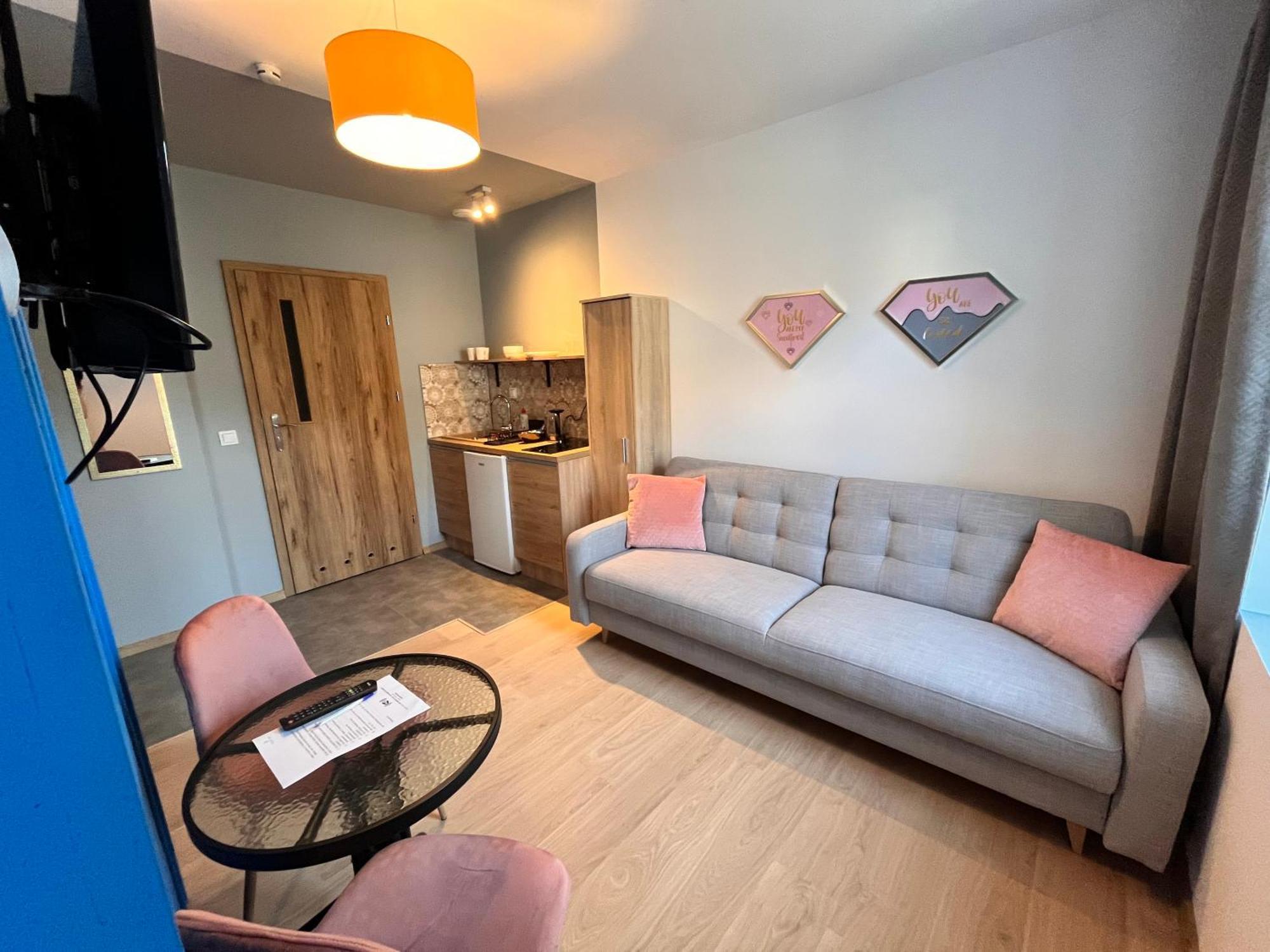 3 Budget Stay Apartments Zgorzelec Exterior photo