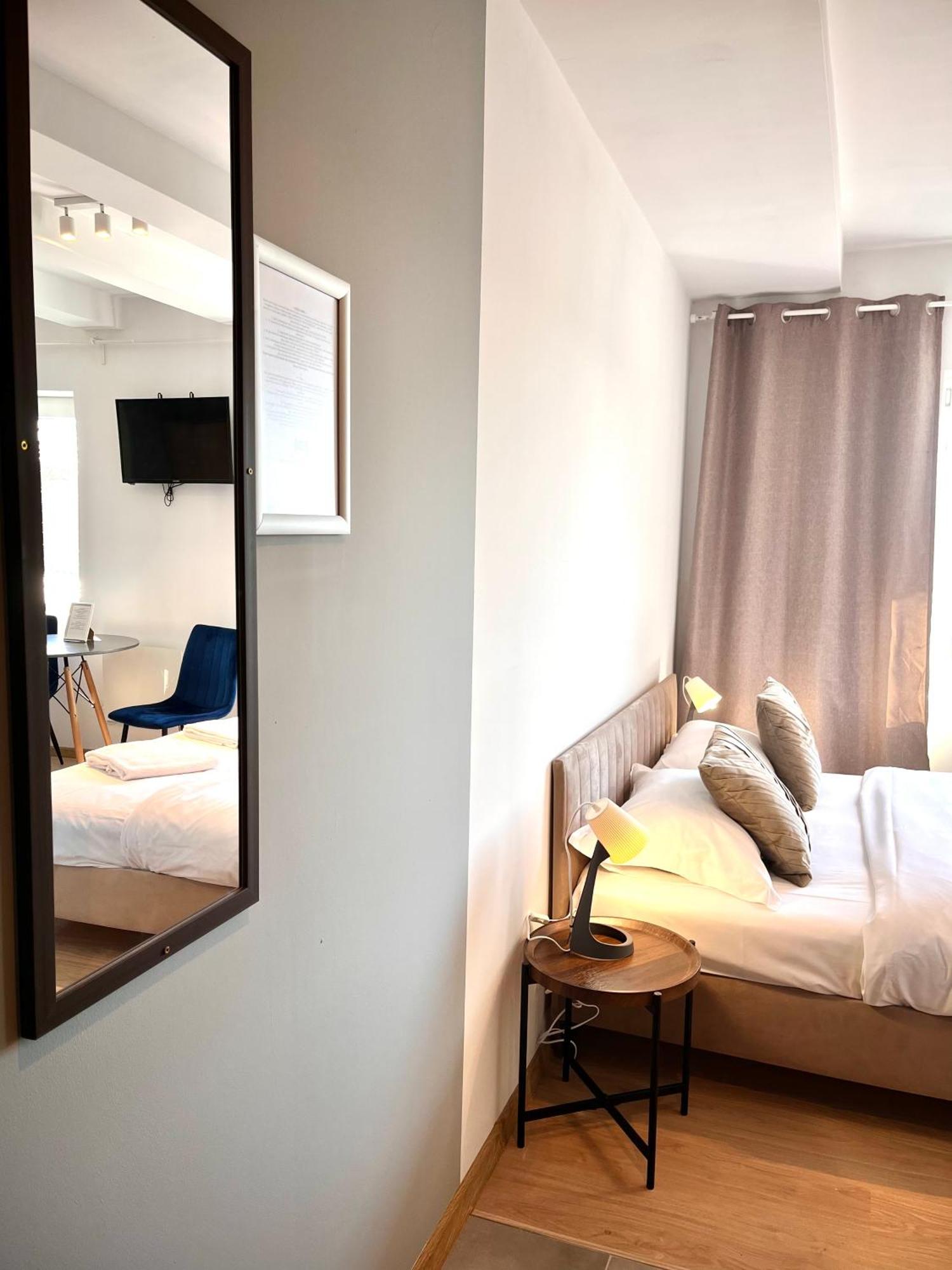 3 Budget Stay Apartments Zgorzelec Exterior photo
